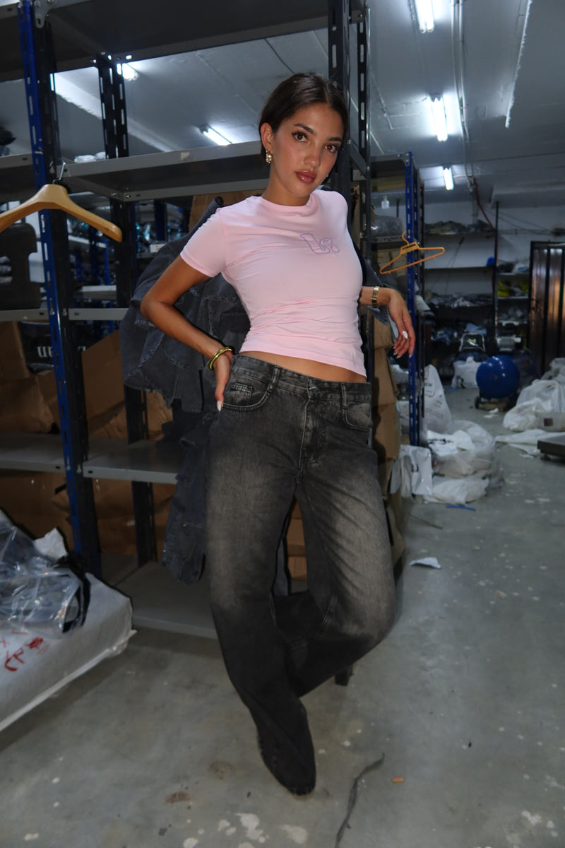 Signature Wide Leg Jeans in Washed Black
