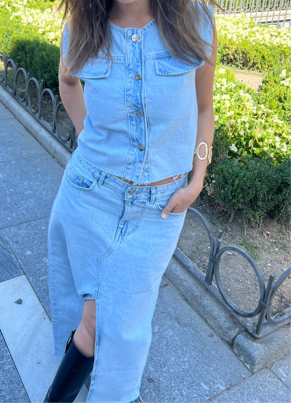 Slate Button Vest In sky Blue
