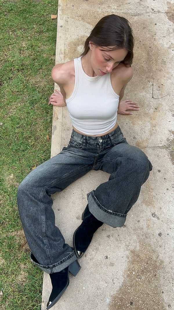 Signature Wide Leg Jeans in Washed Black