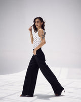 Bootleg Jeans in Deep Black