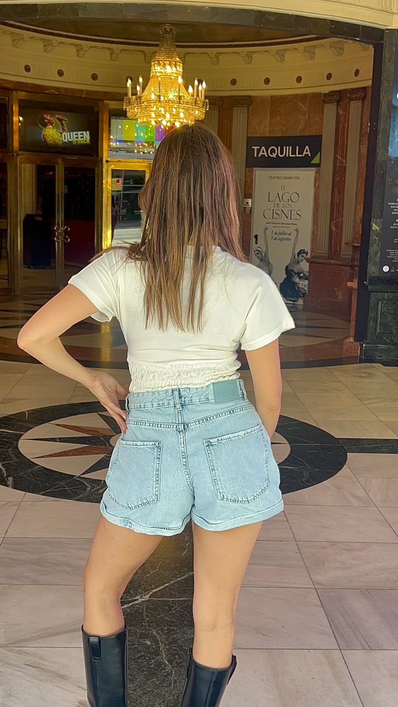 Oversized Shorts in Ash Blue