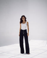 Bootleg Jeans in Deep Black
