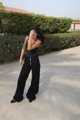 Bootleg Jeans in Deep Black