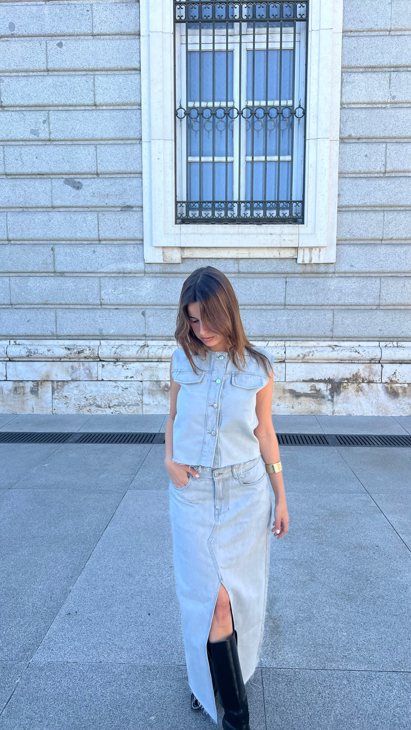 Slate Button Vest In Grey