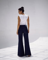 Signature Wide Leg Jeans In Blue Black