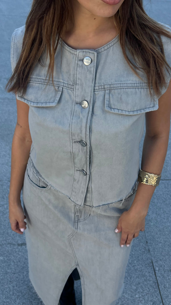 Slate Button Vest In Grey