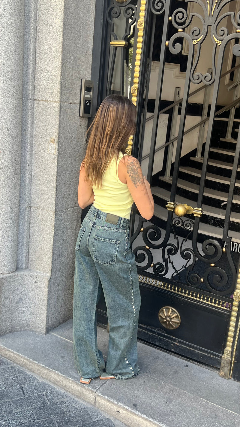 Charcoal Wash Side Button Look Jeans