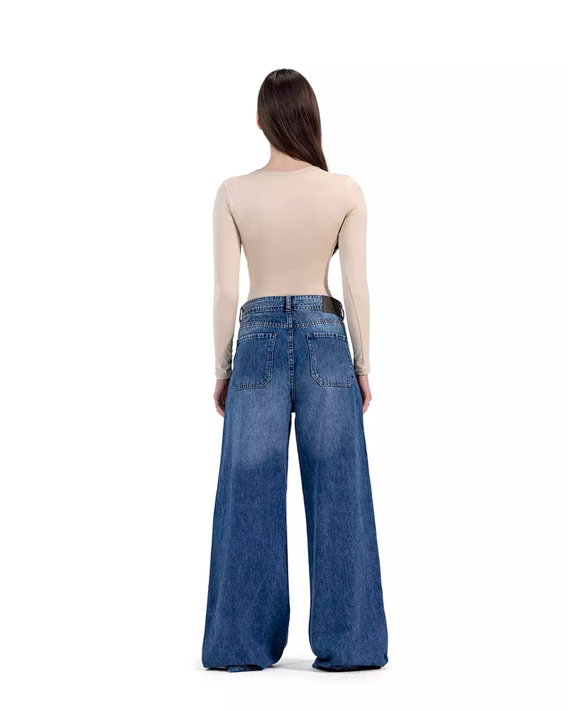 Bootleg Jeans In Bright Navy